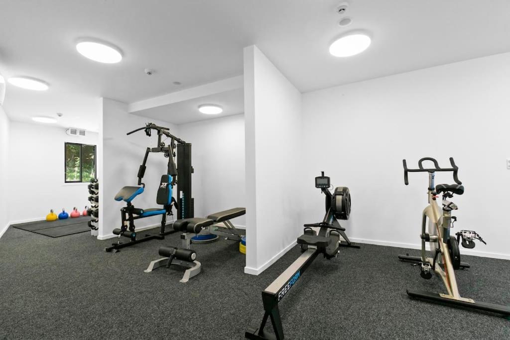 Alex Apt With Onsite Gym And Walk To Town Queenstown Eksteriør bilde